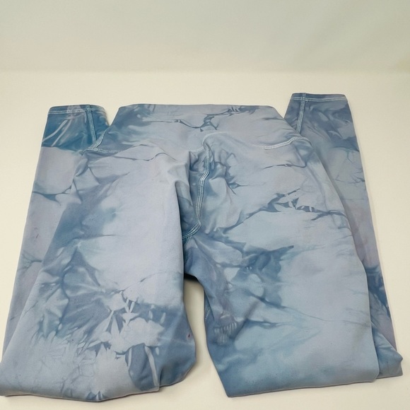 NWT ALO Yoga High Waist Tie Dyed Leggings Blue/Lilac Size XXS (fits like XS) - Picture 5 of 10